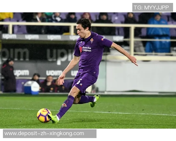 探寻佛罗伦萨足球场的历史与文化魅力，感受意大利足球的激情与荣耀